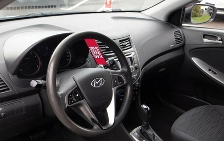 Hyundai Solaris II рестайлинг, 2015 год, 898 000 рублей, 10 фотография