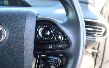 Toyota Prius IV XW50, 2023 год, 1 506 000 рублей, 25 фотография