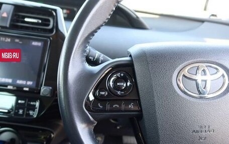 Toyota Prius IV XW50, 2023 год, 1 506 000 рублей, 24 фотография