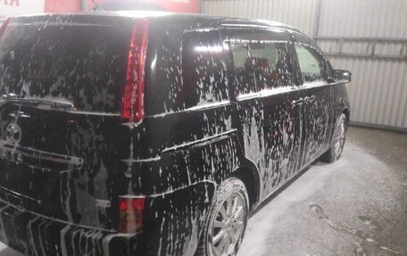 Toyota ISis I, 2010 год, 450 000 рублей, 5 фотография