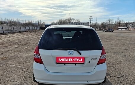 Honda Fit III, 2003 год, 465 000 рублей, 6 фотография