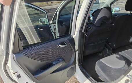 Honda Fit III, 2003 год, 465 000 рублей, 18 фотография