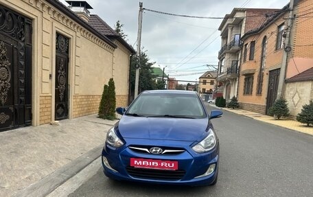 Hyundai Solaris II рестайлинг, 2012 год, 670 000 рублей, 2 фотография