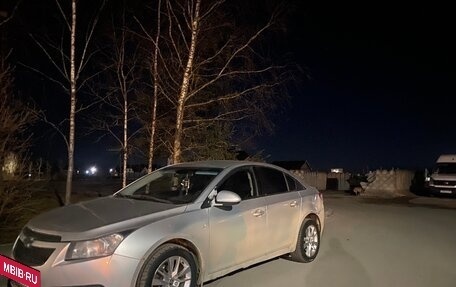 Chevrolet Cruze II, 2011 год, 510 000 рублей, 10 фотография