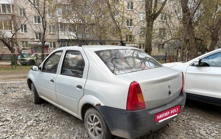 Renault Logan I, 2005 год, 200 000 рублей, 3 фотография