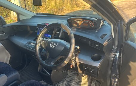 Honda Freed I, 2009 год, 999 999 рублей, 13 фотография