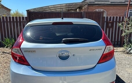 Hyundai Solaris II рестайлинг, 2012 год, 850 000 рублей, 5 фотография