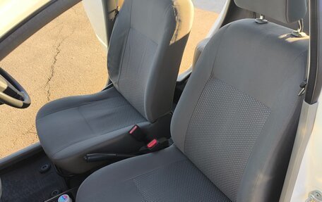 Daihatsu Mira e:S I рестайлинг, 2016 год, 420 000 рублей, 6 фотография