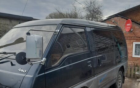 Mitsubishi Delica III, 1993 год, 550 000 рублей, 2 фотография