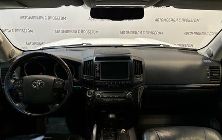 Toyota Land Cruiser 200, 2011 год, 2 799 000 рублей, 13 фотография