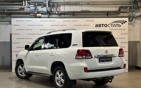 Toyota Land Cruiser 200, 2011 год, 2 799 000 рублей, 7 фотография