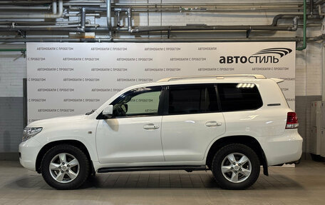 Toyota Land Cruiser 200, 2011 год, 2 799 000 рублей, 8 фотография