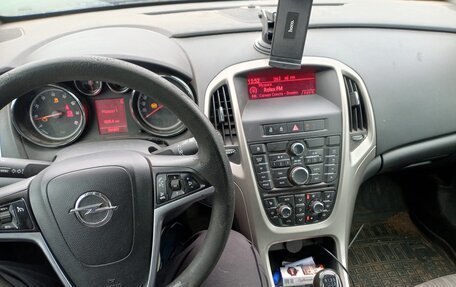 Opel Astra J, 2011 год, 400 000 рублей, 2 фотография