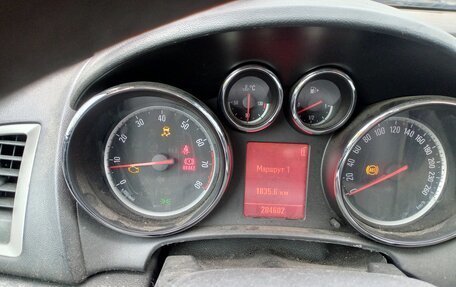 Opel Astra J, 2011 год, 400 000 рублей, 3 фотография