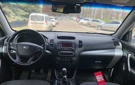 KIA Sorento II рестайлинг, 2012 год, 1 415 000 рублей, 14 фотография