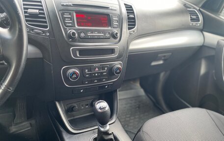 KIA Sorento II рестайлинг, 2012 год, 1 415 000 рублей, 16 фотография