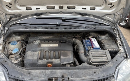 Volkswagen Golf V, 2006 год, 325 000 рублей, 1 фотография