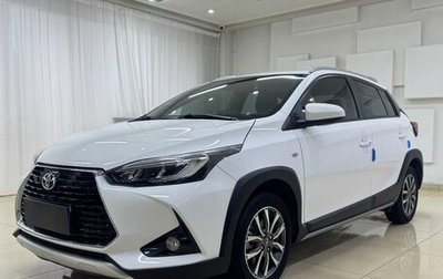 Toyota Yaris, 2021 год, 1 300 000 рублей, 1 фотография