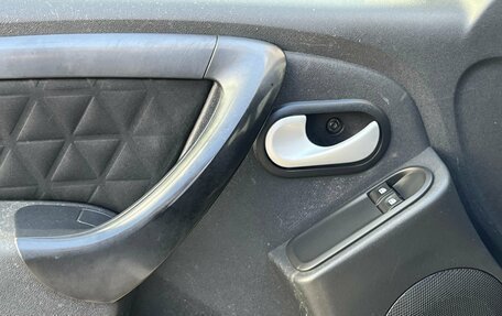 Renault Duster I рестайлинг, 2017 год, 629 000 рублей, 19 фотография