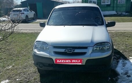 Chevrolet Niva I рестайлинг, 2013 год, 450 000 рублей, 8 фотография