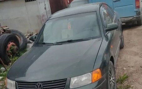 Volkswagen Passat B5+ рестайлинг, 1997 год, 140 000 рублей, 3 фотография