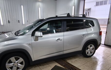 Chevrolet Orlando I, 2012 год, 1 125 000 рублей, 4 фотография