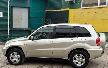 Toyota RAV4, 2002 год, 800 000 рублей, 3 фотография
