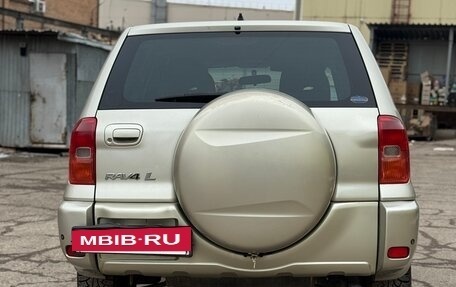Toyota RAV4, 2002 год, 800 000 рублей, 5 фотография