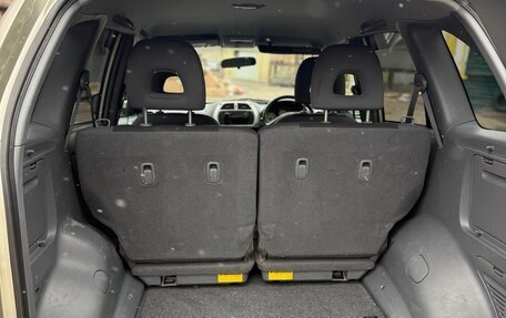 Toyota RAV4, 2002 год, 800 000 рублей, 14 фотография