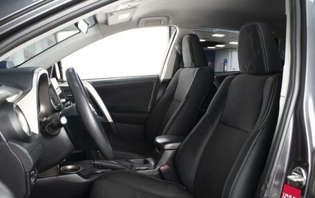 Toyota RAV4, 2014 год, 1 830 000 рублей, 9 фотография