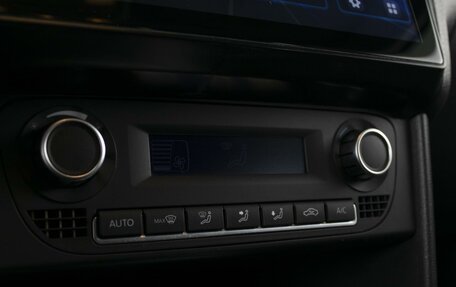 Volkswagen Polo VI (EU Market), 2015 год, 990 000 рублей, 13 фотография