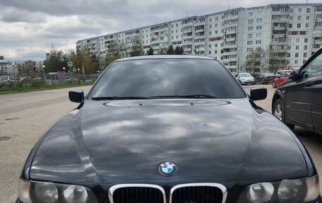 BMW 5 серия, 1999 год, 390 000 рублей, 1 фотография