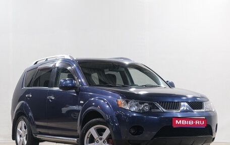 Mitsubishi Outlander III рестайлинг 3, 2008 год, 1 249 000 рублей, 1 фотография