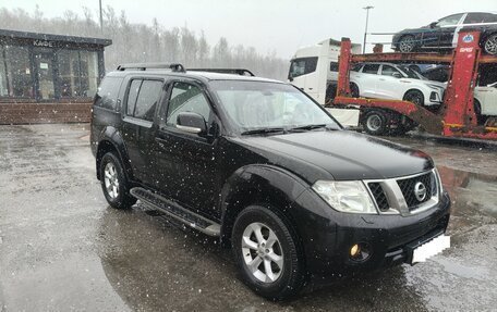 Nissan Pathfinder, 2013 год, 2 250 000 рублей, 1 фотография
