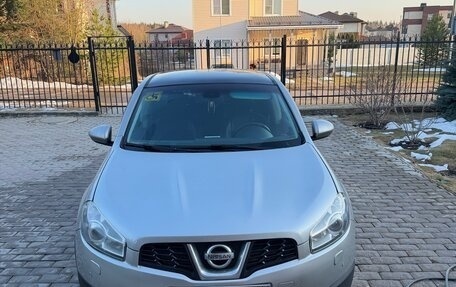 Nissan Qashqai, 2010 год, 880 000 рублей, 1 фотография