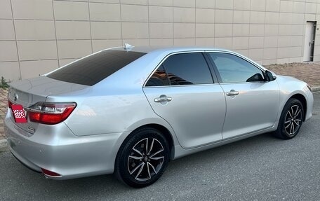 Toyota Camry, 2017 год, 2 390 000 рублей, 1 фотография
