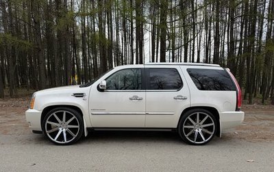Cadillac Escalade III, 2012 год, 2 650 000 рублей, 1 фотография