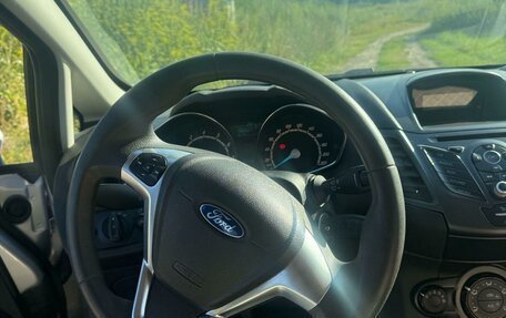 Ford Fiesta, 2016 год, 730 000 рублей, 1 фотография