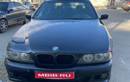 BMW 5 серия, 1999 год, 700 000 рублей, 1 фотография