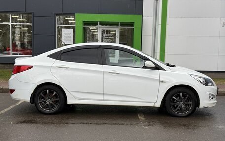 Hyundai Solaris II рестайлинг, 2016 год, 800 000 рублей, 4 фотография