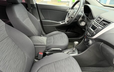 Hyundai Solaris II рестайлинг, 2016 год, 800 000 рублей, 10 фотография