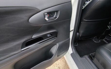 Toyota Wish II, 2013 год, 1 600 000 рублей, 10 фотография