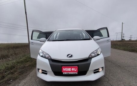 Toyota Wish II, 2013 год, 1 600 000 рублей, 6 фотография