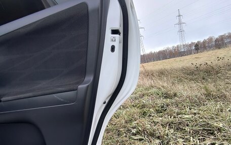 Toyota Wish II, 2013 год, 1 600 000 рублей, 21 фотография