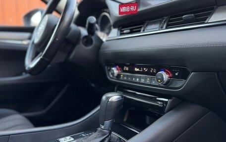 Mazda 6, 2019 год, 1 840 000 рублей, 12 фотография