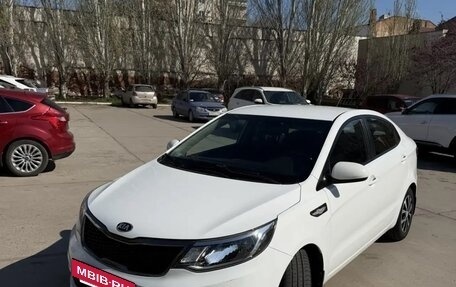 KIA Rio III рестайлинг, 2016 год, 1 000 000 рублей, 2 фотография