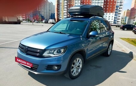 Volkswagen Tiguan I, 2011 год, 1 100 000 рублей, 2 фотография