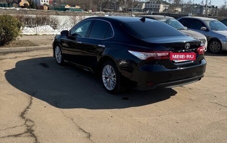 Toyota Camry, 2020 год, 3 000 000 рублей, 5 фотография