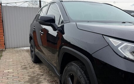 Toyota RAV4, 2020 год, 3 200 000 рублей, 3 фотография