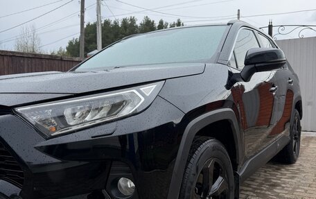 Toyota RAV4, 2020 год, 3 200 000 рублей, 5 фотография